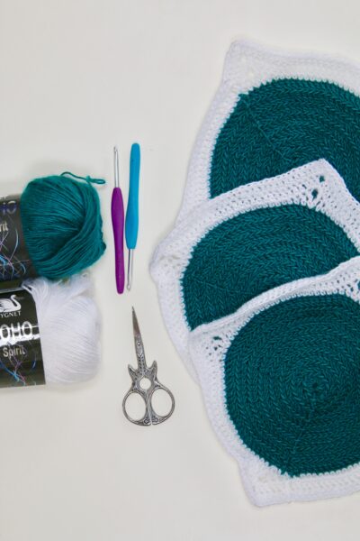 geo boho cygnet yarns cal, bright crochet blanket