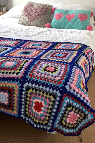 retro granny sqaure, free blanket crochet pattern