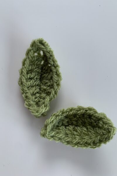 How to crochet a leaf, beginners easy video